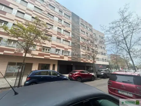 Piso en calle de Altagracia