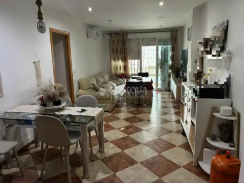 Piso en Campo de la Verdad-Miraflores-Sector Sur