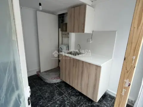Local comercial en Vilapicina-La Torre Llobeta