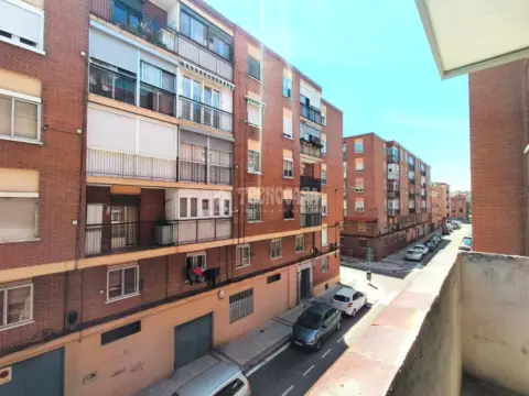 Piso en Las Flores-San Isidro-Pajarillos