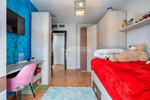 Casa adosada en Barrio Sur