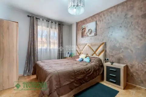 Casa adosada en Barrio Sur