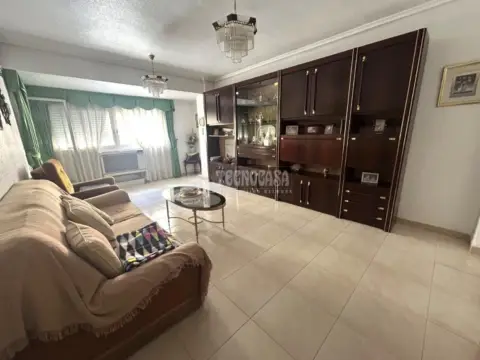 Piso en Vara de Quart