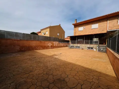 Casa pareada en Navalcarnero