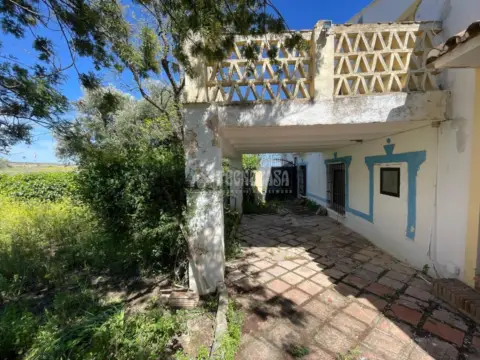 Casa rústica en Recinto Ferial-Circunvalación-La Vega