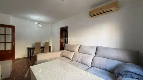 Piso en Reina Victoria-Matadero