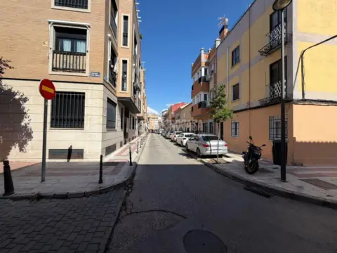 Piso en calle San Martín de la Vega