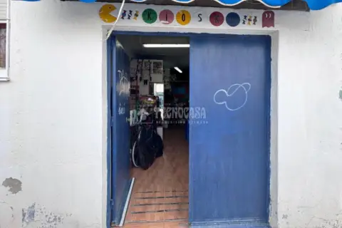 Local comercial en calle del Periodista Juan Villar