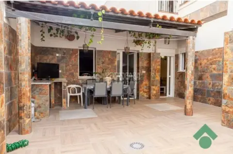 Casa unifamiliar en calle Libertad