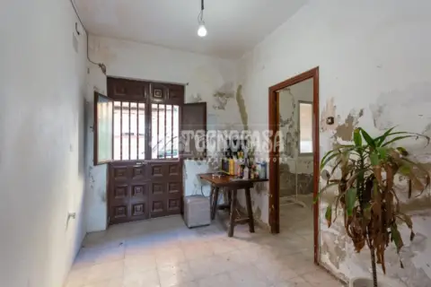 Casa adosada en Núcleo Urbano