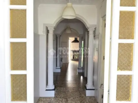 Casa unifamiliar en El Carmen-Cardeñas