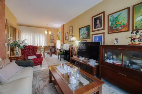 Casa adosada en Mas Rampinyo-Carrerada-Mas Pomada