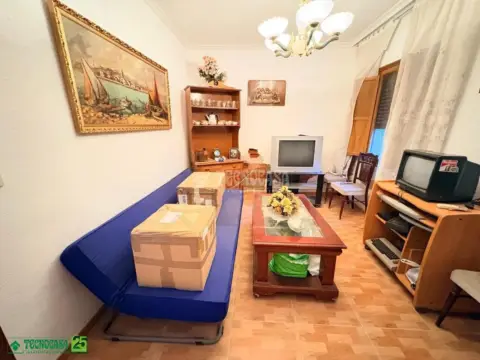 Casa pareada en calle de Malpica