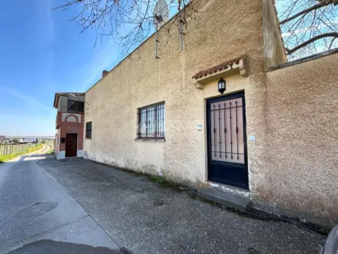 Casa unifamiliar en Nava del Rey