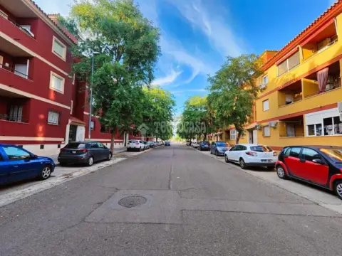 Piso en Los Palacios y Villafranca