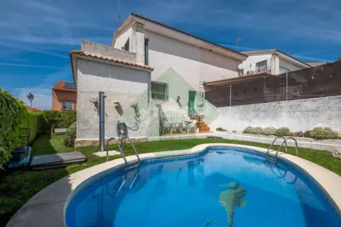 Casa pareada en Carranque