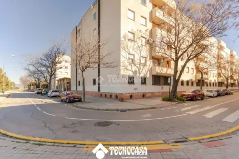 Piso en Almanjáyar-Rey Badis-La Paz