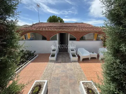 Casa unifamiliar en Avenida Río Tajo