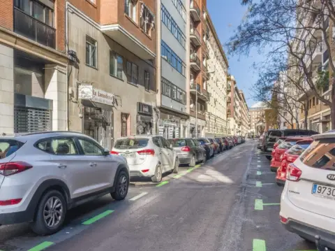 Local comercial en Arapiles