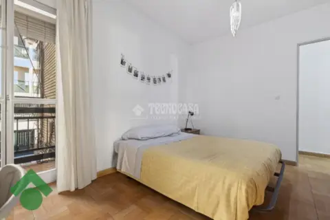 Piso en Ciudad Jardín-Zoco