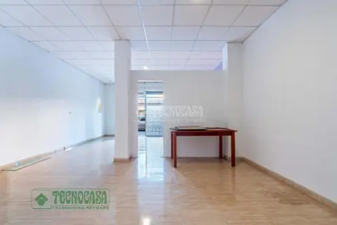 Local comercial en Barrio Sur