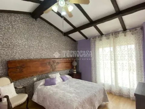 Casa unifamiliar en Cadrete