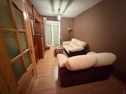 Piso en Los Milagros-La Corchera