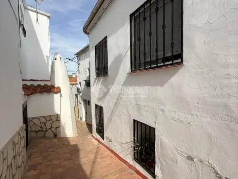 Casa pareada en calle de Emilio Palomo