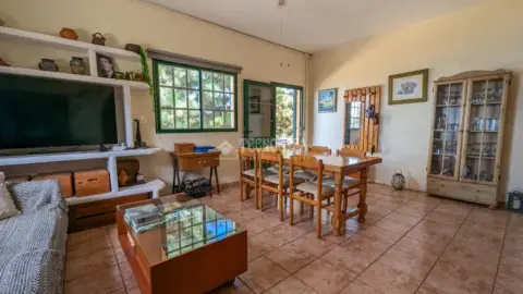 Casa unifamiliar en Llanadas
