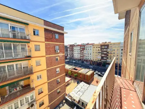 Piso en calle de Prádena del Rincón