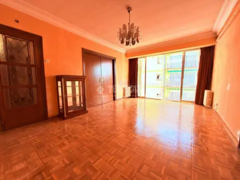 Piso en calle de Prádena del Rincón