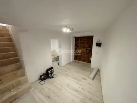 Casa pareada en Nombela