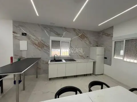 Casa rústica en Los Palacios y Villafranca