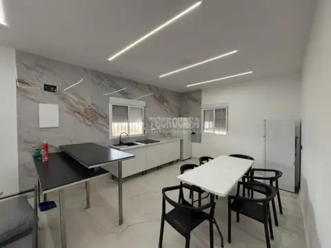 Casa rústica en Los Palacios y Villafranca