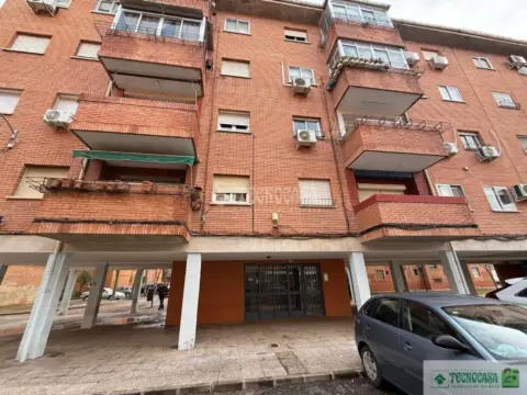 Piso en El Perchel-Puerta de Toledo-Atalaya