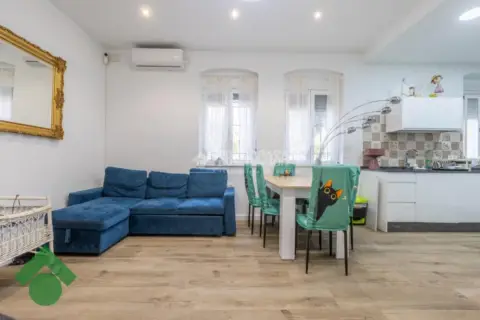 Piso en Ciudad Jardín-Zoco