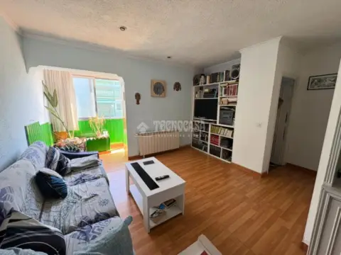 Piso en La Alhóndiga