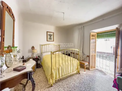 Casa adosada en Belicena