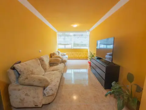 Piso en La Caleta de Interián