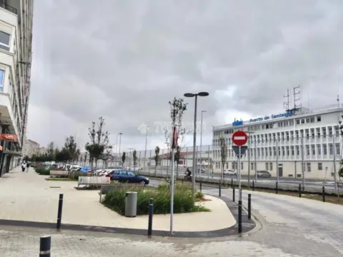 Nave industrial en calle de Antonio López