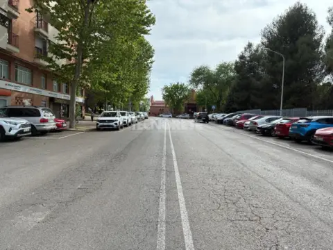 Local comercial en Parque del Río