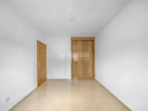 Casa adosada en calle Amsterdam