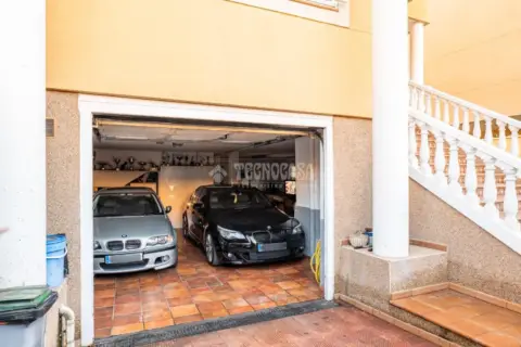 Casa pareada en Los Villares-Grupo Pinar