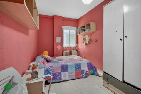 Piso en Ciudad Jardín-Zoco