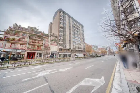 Local comercial en Paseo Zorrilla-Campo Grande-Cuatro de Marzo