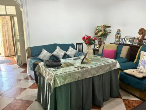Casa pareada en Pilas