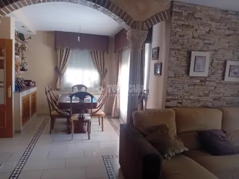 Casa unifamiliar en Valdetorres de Jarama