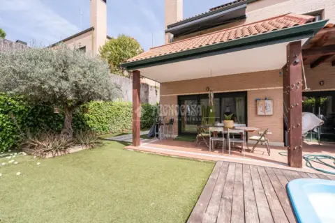 Casa pareada en Paracuellos de Jarama