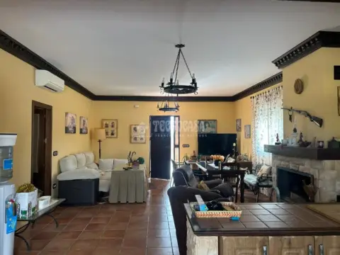 Casa rústica en calle de Granada