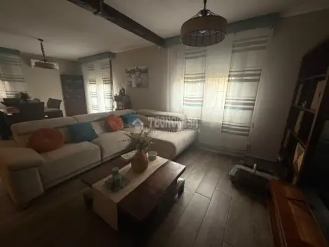 Casa unifamiliar en Escalona